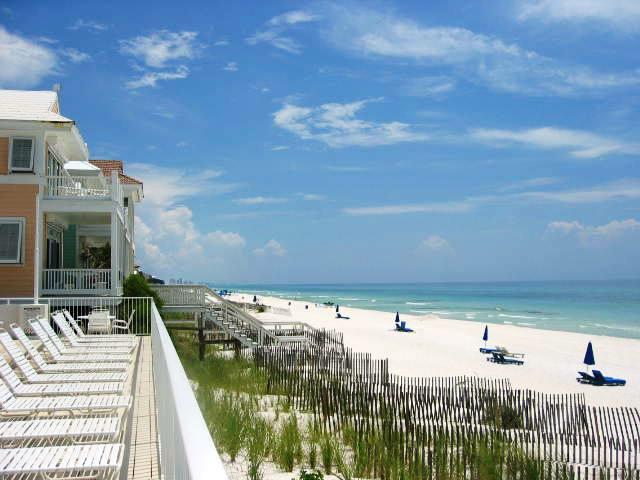 beach amenities in Carillon Beach, Florida
